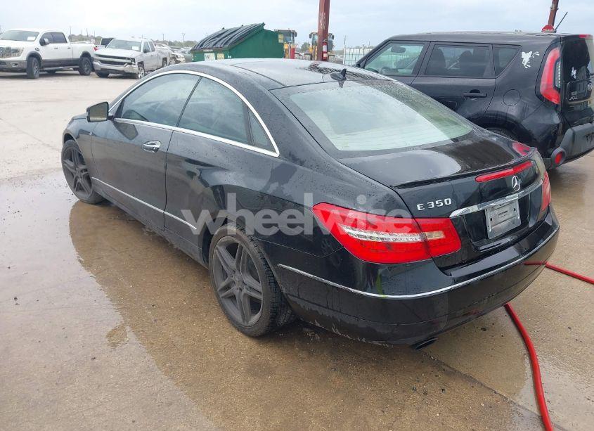 Photo 3 of 2011 Mercedes-benz E 350 (VIN WDDKJ5GB4BF082475)