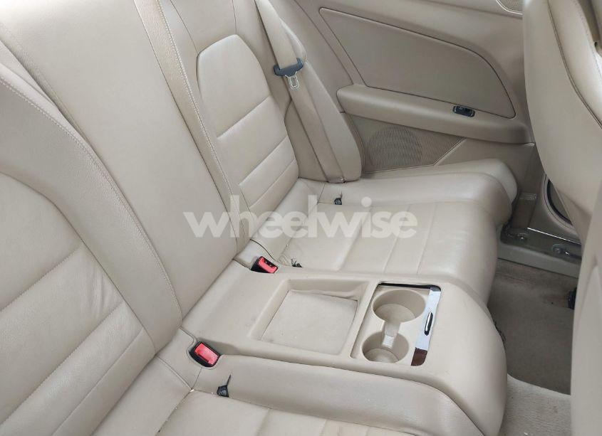 Photo 8 of 2011 Mercedes-benz E 350 (VIN WDDKJ5GB4BF082475)
