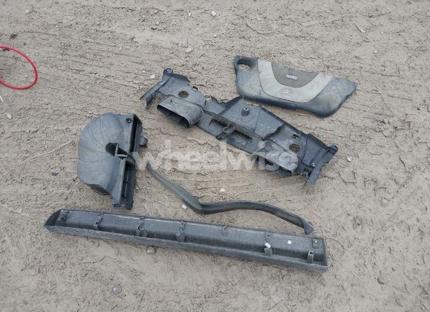 Photo 11 of 2011 Mercedes-benz E 350 (VIN WDDKJ5GB4BF119220)