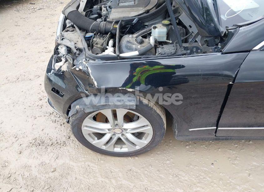 Photo 6 of 2011 Mercedes-benz E 350 (VIN WDDKJ5GB4BF119220)