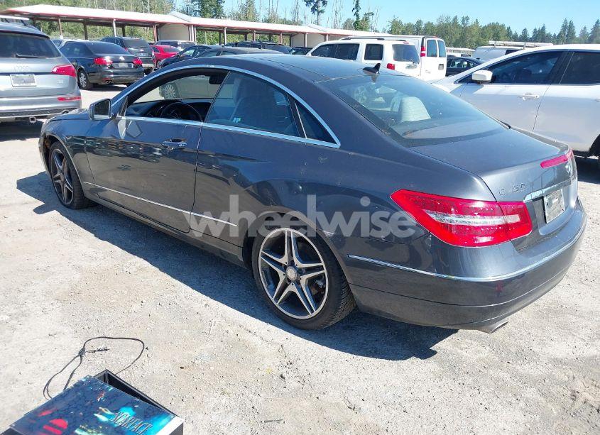 Photo 3 of 2011 Mercedes-benz E 350 (VIN WDDKJ5GB6BF082932)