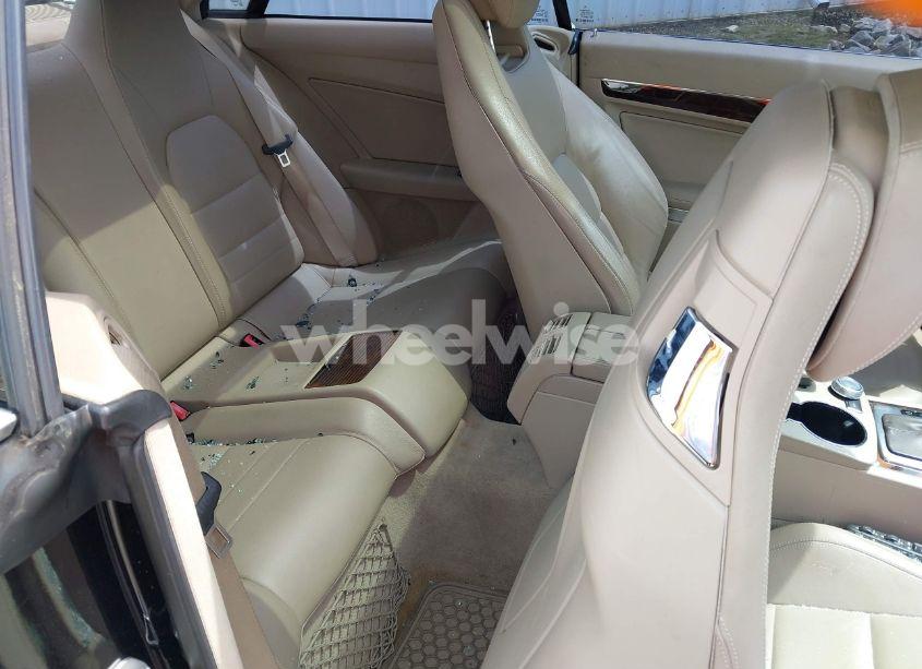 Photo 8 of 2011 Mercedes-benz E 350 (VIN WDDKJ5GB8BF105563)