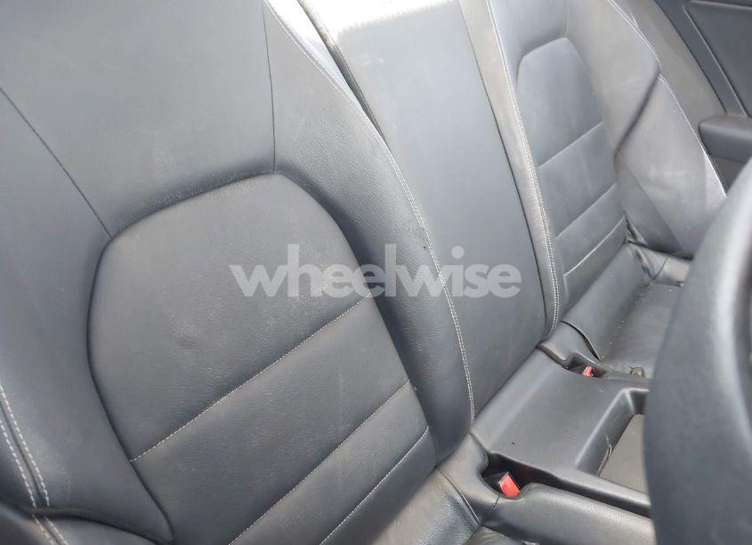 Photo 8 of 2011 Mercedes-benz E 350 (VIN WDDKJ5GB9BF071021)