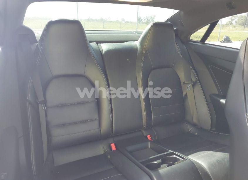 Photo 8 of 2013 Mercedes-benz E 350 (VIN WDDKJ5KB3DF193559)