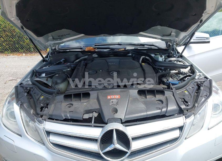 Photo 10 of 2013 Mercedes-benz E 350 (VIN WDDKJ5KB3DF199684)