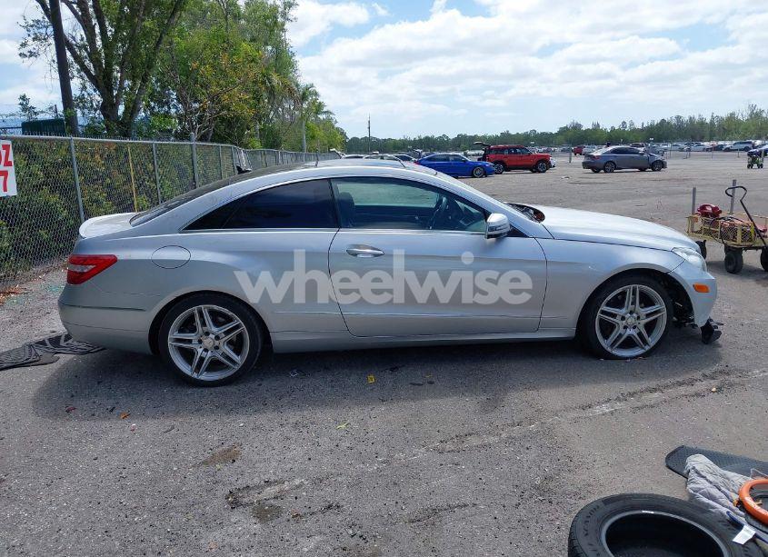 Photo 12 of 2013 Mercedes-benz E 350 (VIN WDDKJ5KB3DF199684)