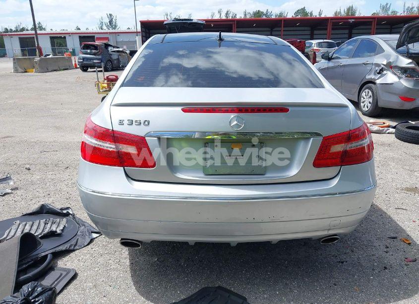 Photo 15 of 2013 Mercedes-benz E 350 (VIN WDDKJ5KB3DF199684)
