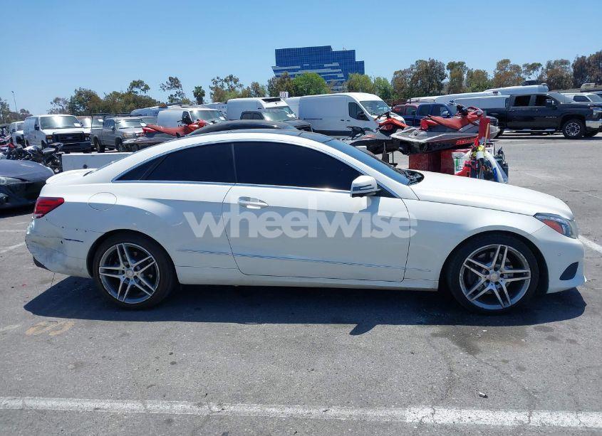 Photo 13 of 2014 Mercedes-benz E 350 (VIN WDDKJ5KB6EF248751)