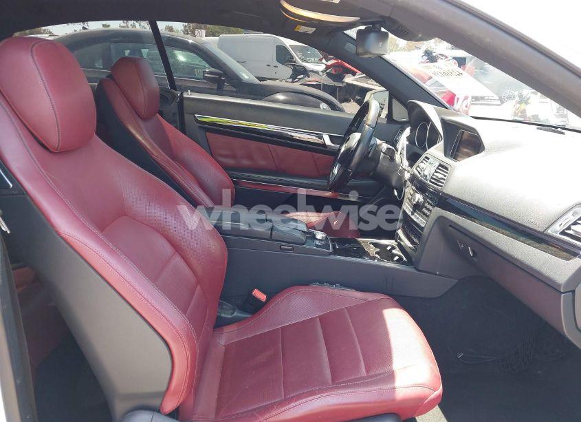 Photo 5 of 2014 Mercedes-benz E 350 (VIN WDDKJ5KB6EF248751)