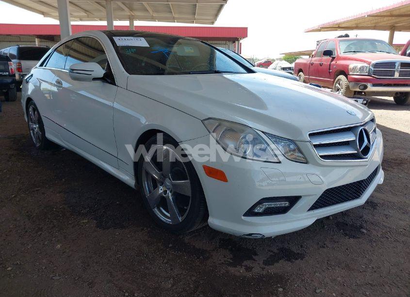 2010 Mercedes-benz E 550 (VIN WDDKJ7CB4AF012491) main photo