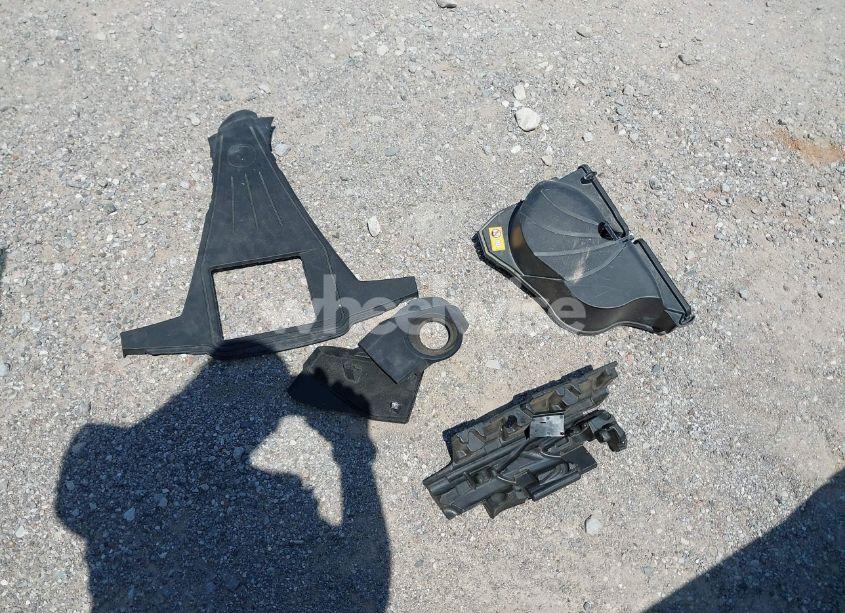 Photo 12 of 2014 Mercedes-benz E 550 (VIN WDDKJ7DB3EF250675)