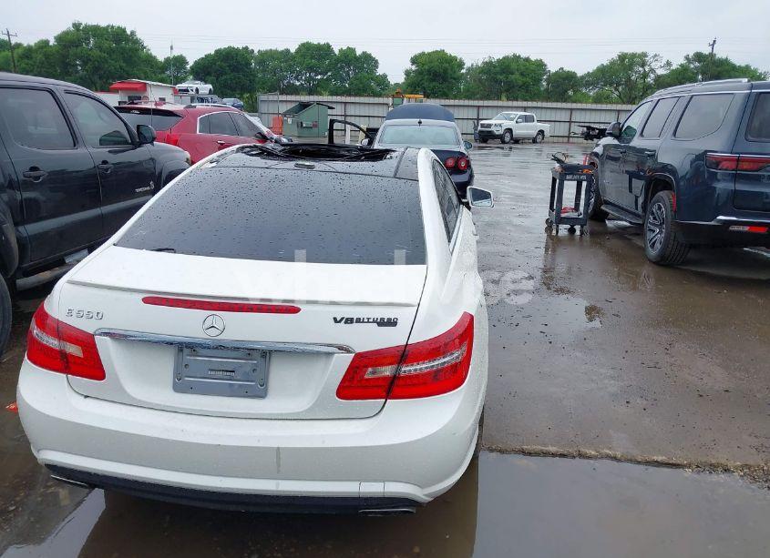 Photo 17 of 2012 Mercedes-benz E 550 (VIN WDDKJ7DB7CF156716)
