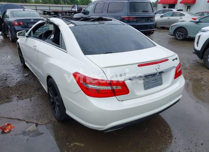 Photo 3 of 2012 Mercedes-benz E 550 (VIN WDDKJ7DB7CF156716)