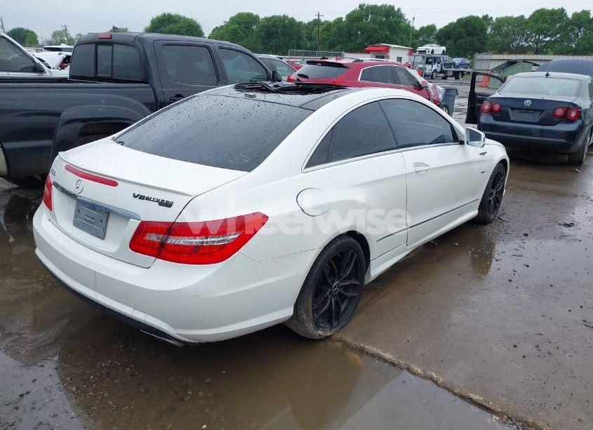 Photo 4 of 2012 Mercedes-benz E 550 (VIN WDDKJ7DB7CF156716)