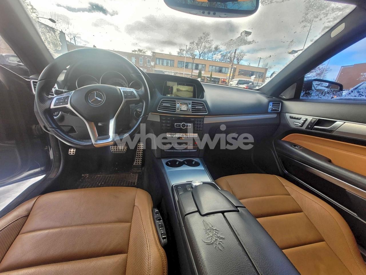 Photo 9 of 2014 MERCEDES-BENZ E 350 4MATIC (VIN WDDKJ8JB8EF249354)