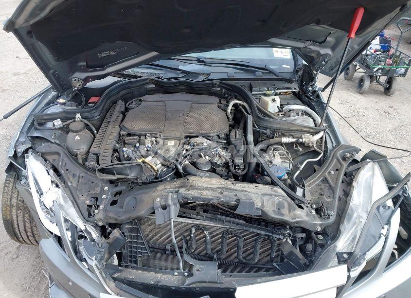 Photo 10 of 2013 Mercedes-benz E 350 4MATIC (VIN WDDKJ8JB9DF215261)