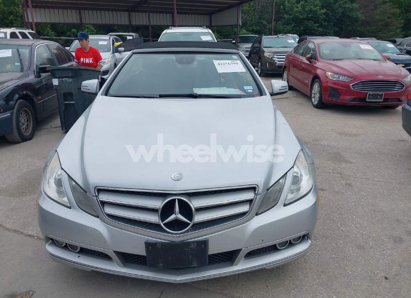 Photo 12 of 2011 Mercedes-benz E 350 (VIN WDDKK5GF7BF060762)