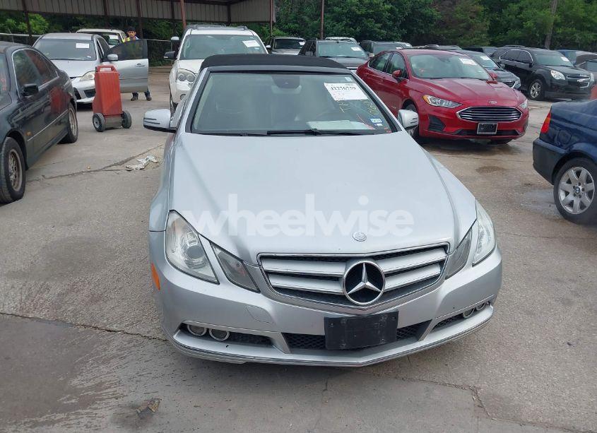 Photo 6 of 2011 Mercedes-benz E 350 (VIN WDDKK5GF7BF060762)