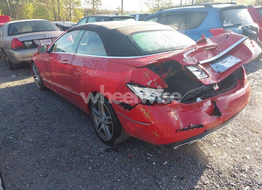 Photo 3 of 2014 Mercedes-benz E 350 (VIN WDDKK5KF1EF261052)