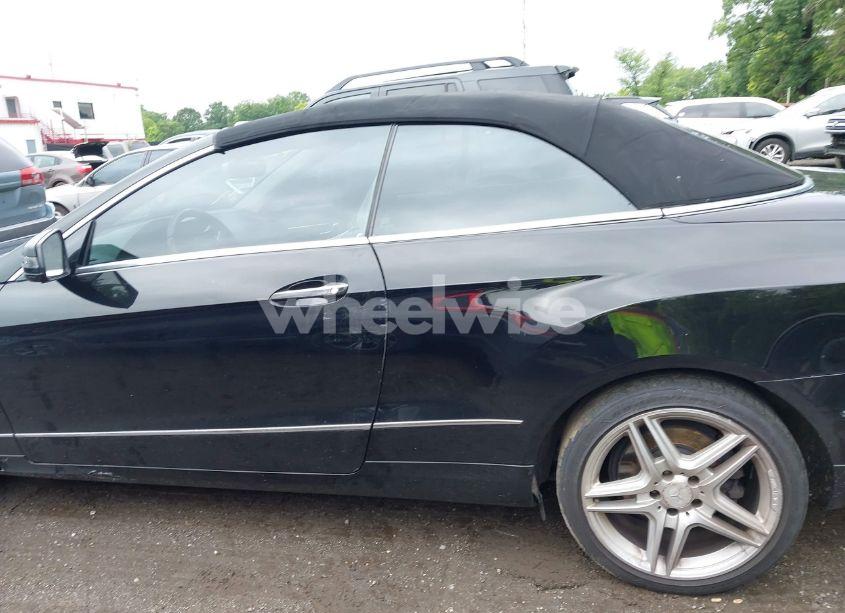 Photo 14 of 2013 Mercedes-benz E 350 (VIN WDDKK5KF3DF185509)