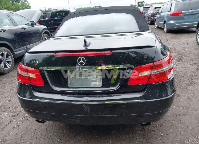 Photo 16 of 2013 Mercedes-benz E 350 (VIN WDDKK5KF3DF185509)