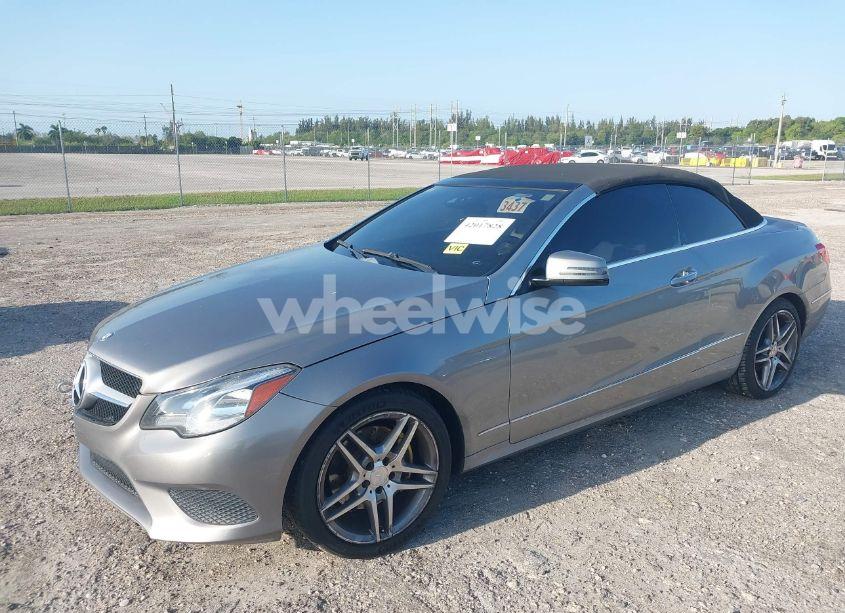 Photo 2 of 2014 Mercedes-benz E 350 (VIN WDDKK5KF3EF280296)