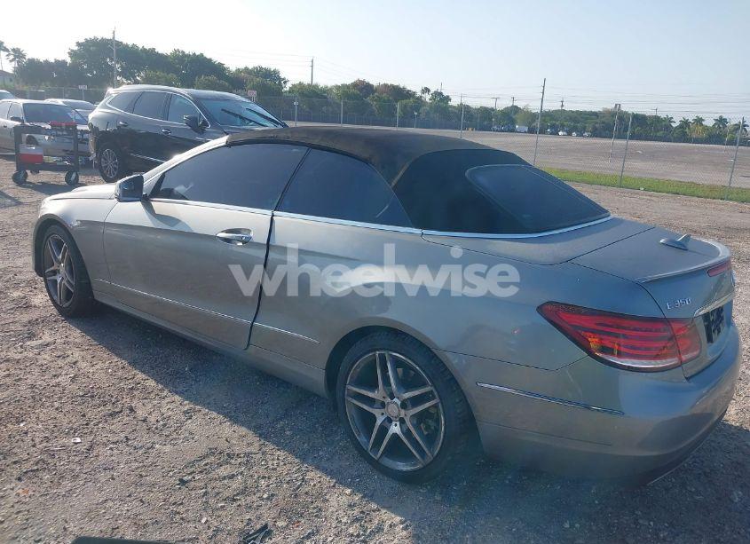 Photo 3 of 2014 Mercedes-benz E 350 (VIN WDDKK5KF3EF280296)