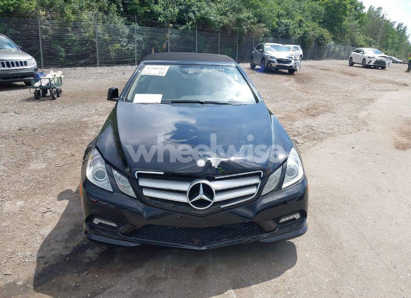 Photo 12 of 2011 Mercedes-benz E 550 (VIN WDDKK7CF2BF065434)