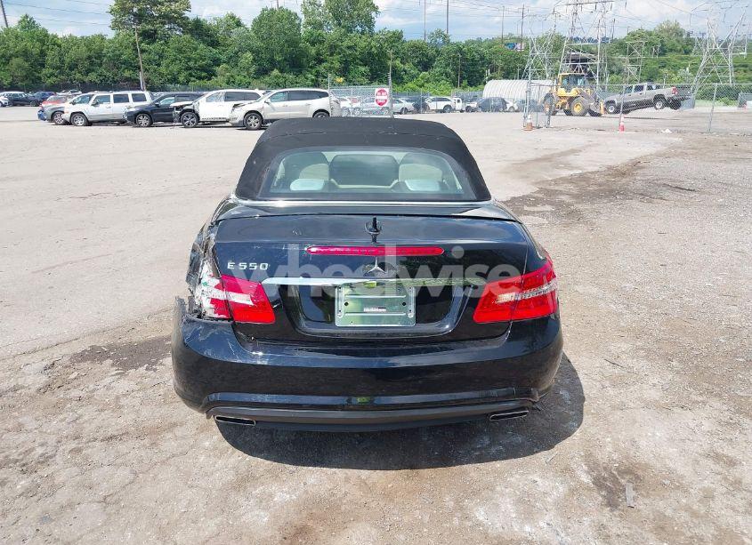 Photo 16 of 2011 Mercedes-benz E 550 (VIN WDDKK7CF2BF065434)