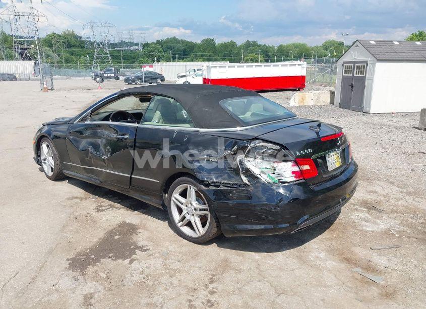 Photo 19 of 2011 Mercedes-benz E 550 (VIN WDDKK7CF2BF065434)