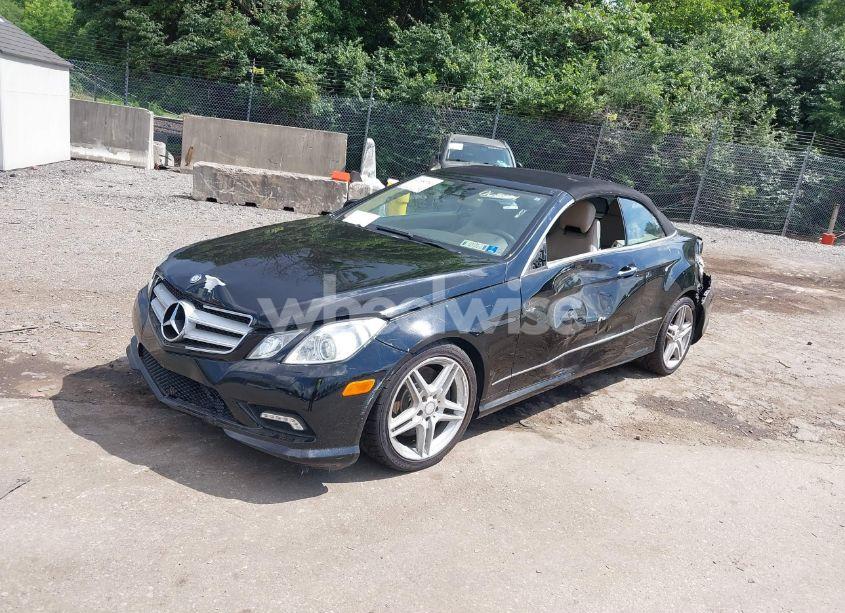 Photo 2 of 2011 Mercedes-benz E 550 (VIN WDDKK7CF2BF065434)
