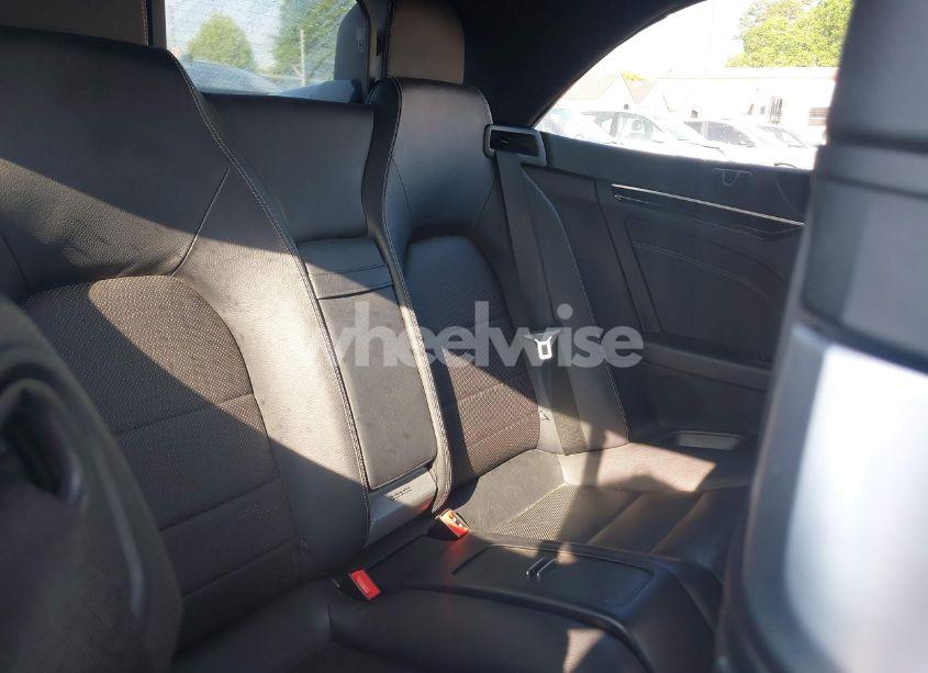 Photo 8 of 2016 Mercedes-benz E 550 (VIN WDDKK7DF0GF338523)