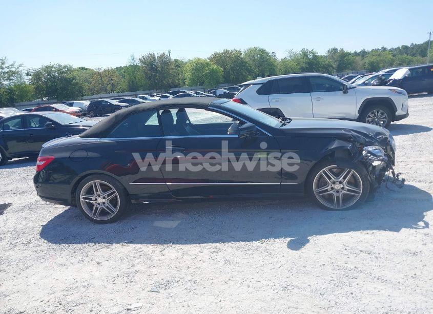 Photo 13 of 2013 Mercedes-benz E 550 (VIN WDDKK7DF6DF213408)