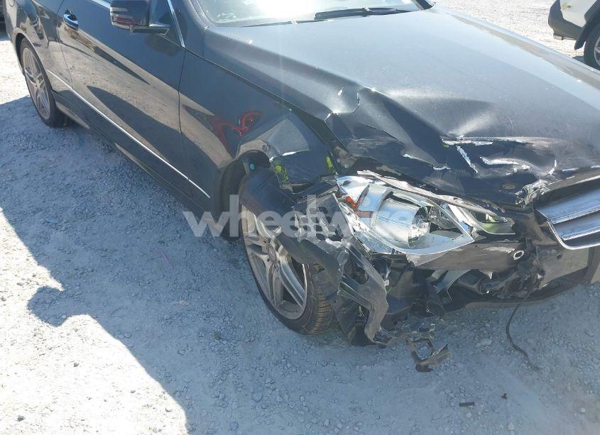 Photo 6 of 2013 Mercedes-benz E 550 (VIN WDDKK7DF6DF213408)