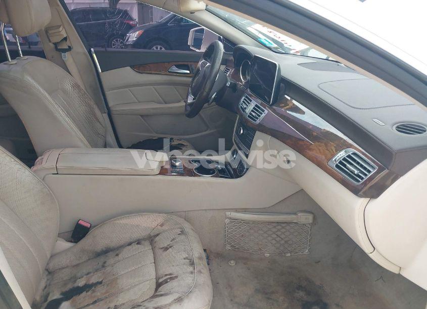 Photo 5 of 2016 Mercedes-benz Cls 550 (VIN WDDLJ7DB2GA180493)