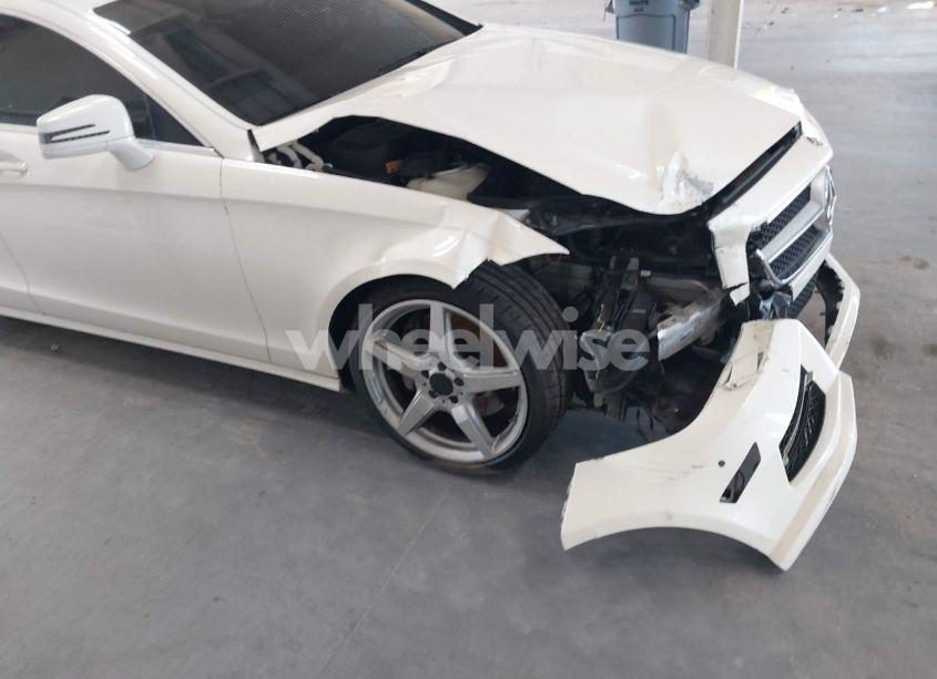 Photo 12 of 2013 Mercedes-benz Cls 550 (VIN WDDLJ7DB3DA074209)