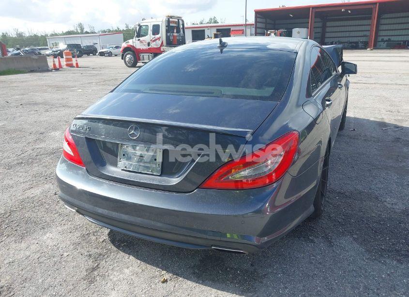 Photo 4 of 2013 Mercedes-benz Cls 550 (VIN WDDLJ7DB4DA061243)