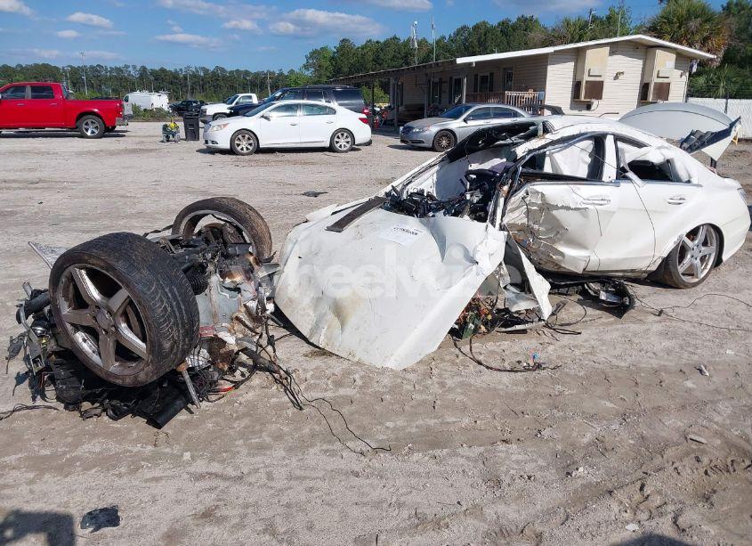 Photo 2 of 2014 Mercedes-benz Cls 550 4MATIC (VIN WDDLJ9BB1EA103710)