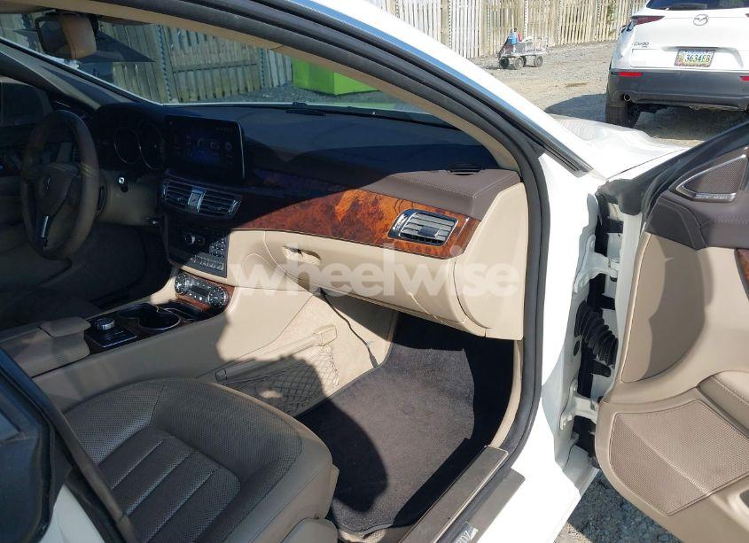 Photo 5 of 2013 Mercedes-benz Cls 550 4MATIC (VIN WDDLJ9BB6DA078723)