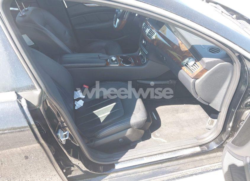 Photo 5 of 2014 Mercedes-benz Cls 550 4MATIC (VIN WDDLJ9BB8EA097386)