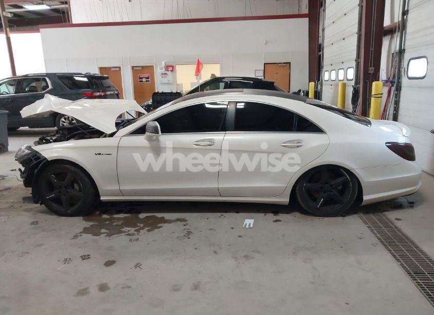 Photo 15 of 2014 Mercedes-benz Cls 550 4MATIC (VIN WDDLJ9BB9EA126913)