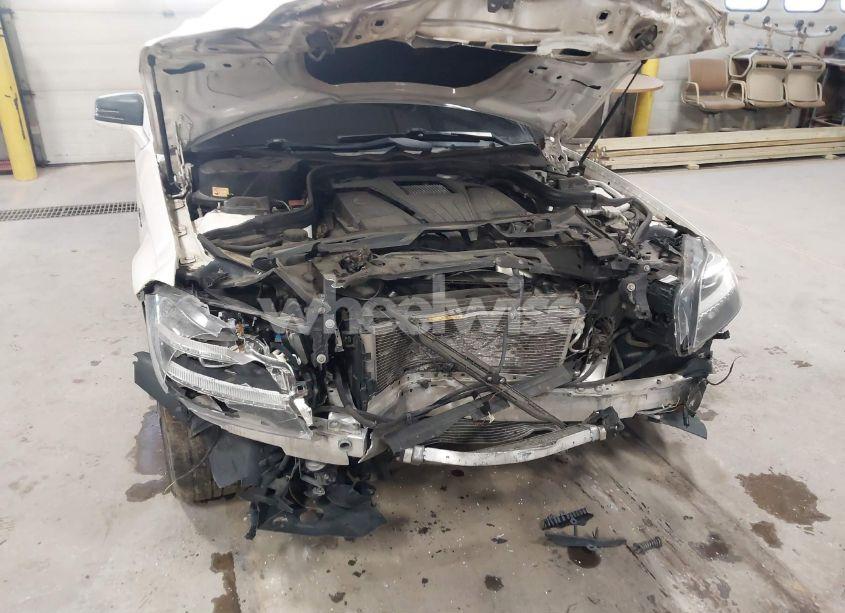 Photo 6 of 2014 Mercedes-benz Cls 550 4MATIC (VIN WDDLJ9BB9EA126913)