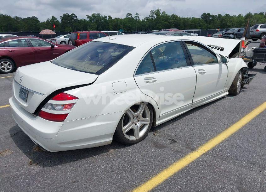 Photo 4 of 2009 Mercedes-benz S 550 (VIN WDDNG71X49A242275)