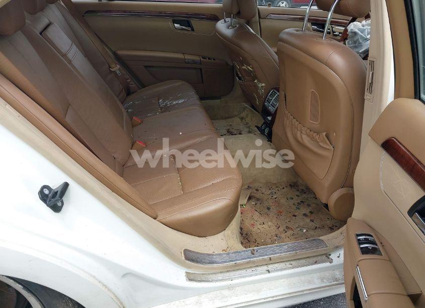 Photo 8 of 2009 Mercedes-benz S 550 (VIN WDDNG71X49A242275)