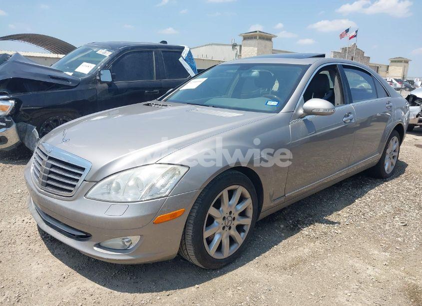 Photo 2 of 2007 Mercedes-benz S 550 (VIN WDDNG71X57A047640)
