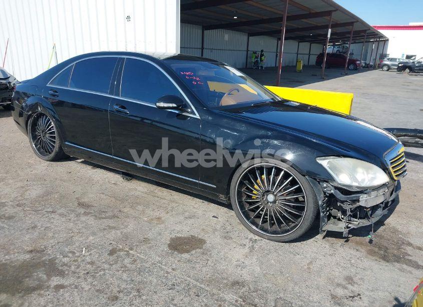 2009 Mercedes-benz S 550 (VIN WDDNG71X79A275447) main photo