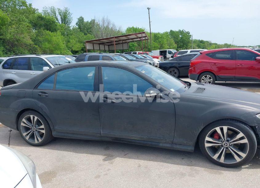 Photo 13 of 2008 Mercedes-benz S 550 (VIN WDDNG71X88A214557)