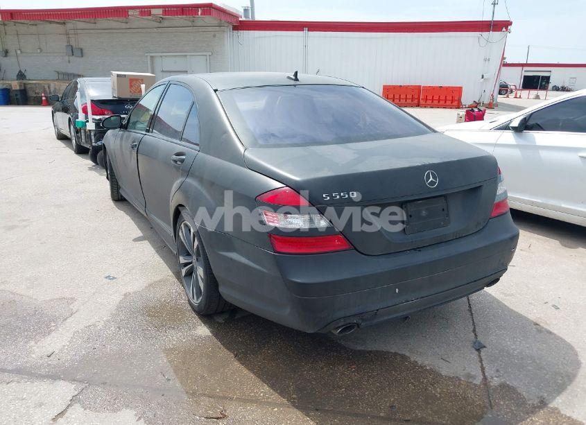 Photo 3 of 2008 Mercedes-benz S 550 (VIN WDDNG71X88A214557)