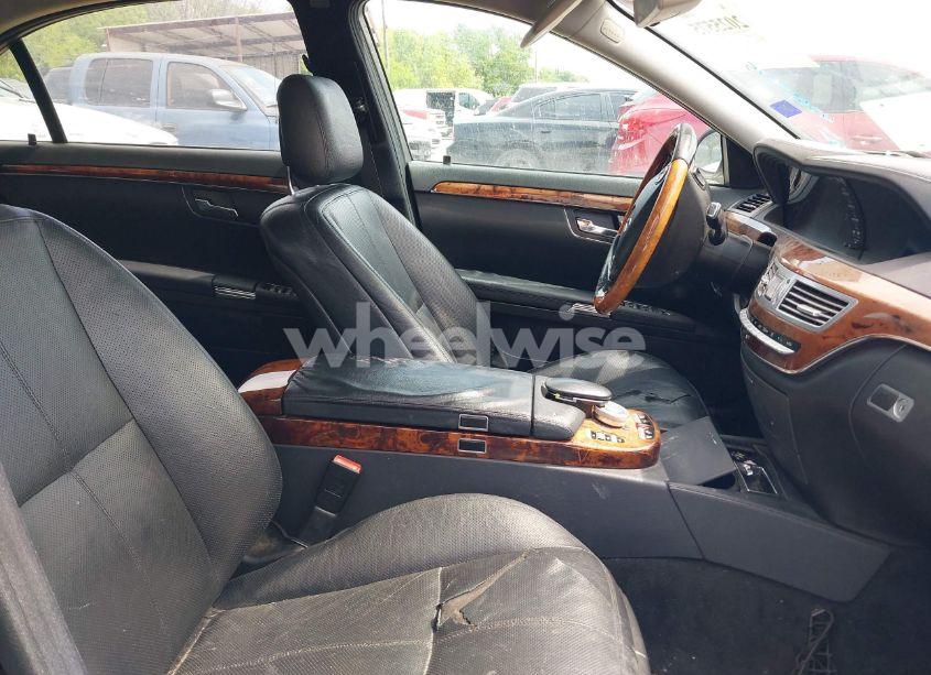 Photo 5 of 2008 Mercedes-benz S 550 (VIN WDDNG71X88A214557)