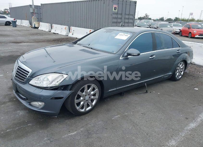 Photo 2 of 2008 Mercedes-benz S 550 (VIN WDDNG71XX8A220344)